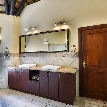 Zebula Golf Estate & Spa Executive Holiday Homes Mabula Game Reserve Exterior photo